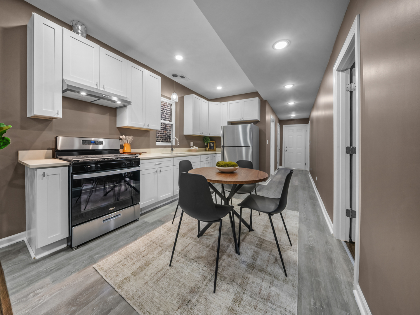 1232 S 51st Avenue, Cicero, IL 60804