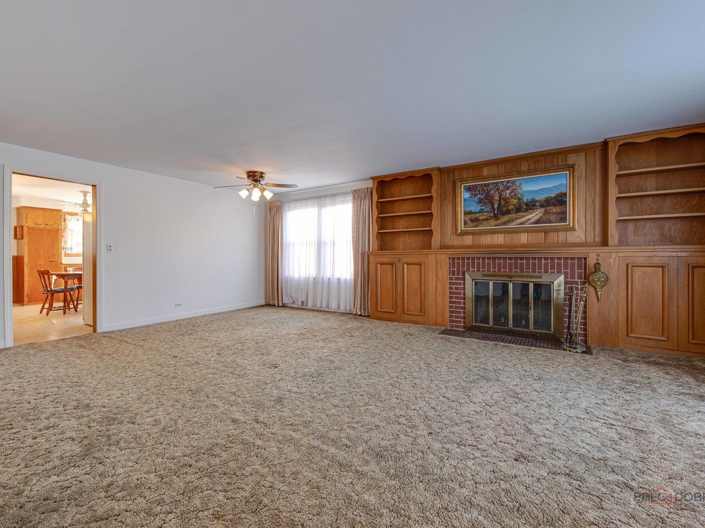 210 S Wa Pella Avenue, Mount Prospect, IL 60056