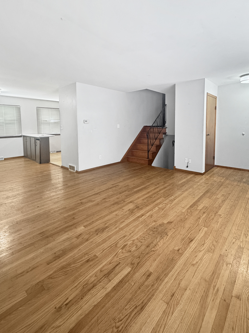 17526 Shirley Drive, Lansing, IL 60438