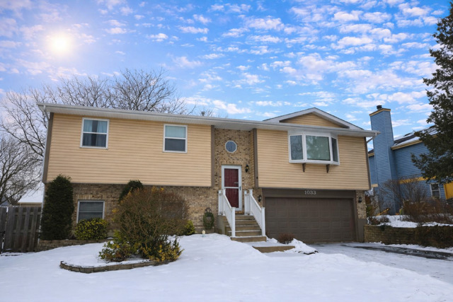1033 White Pine Drive, Antioch, IL 60002