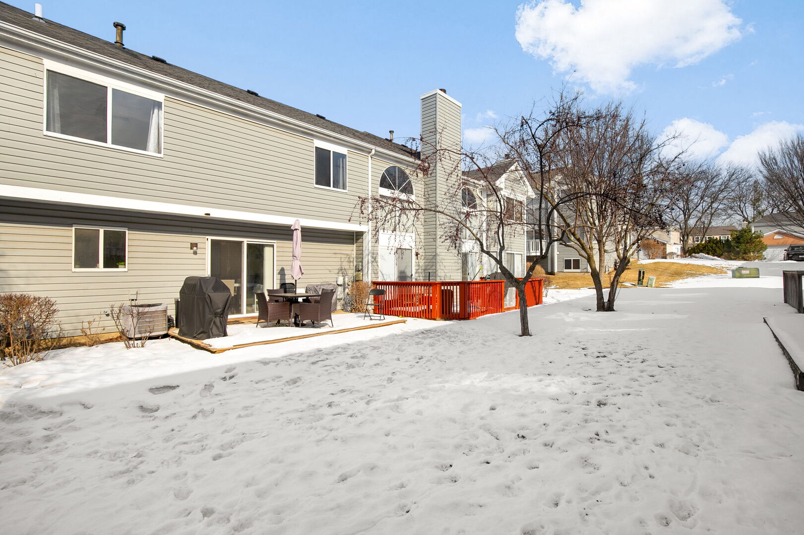 1879 Independence Court, Gurnee, IL 60031