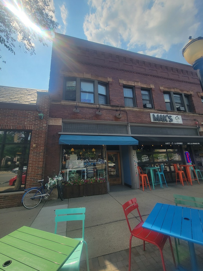 48 S La Grange Road #48, La Grange, IL 60525