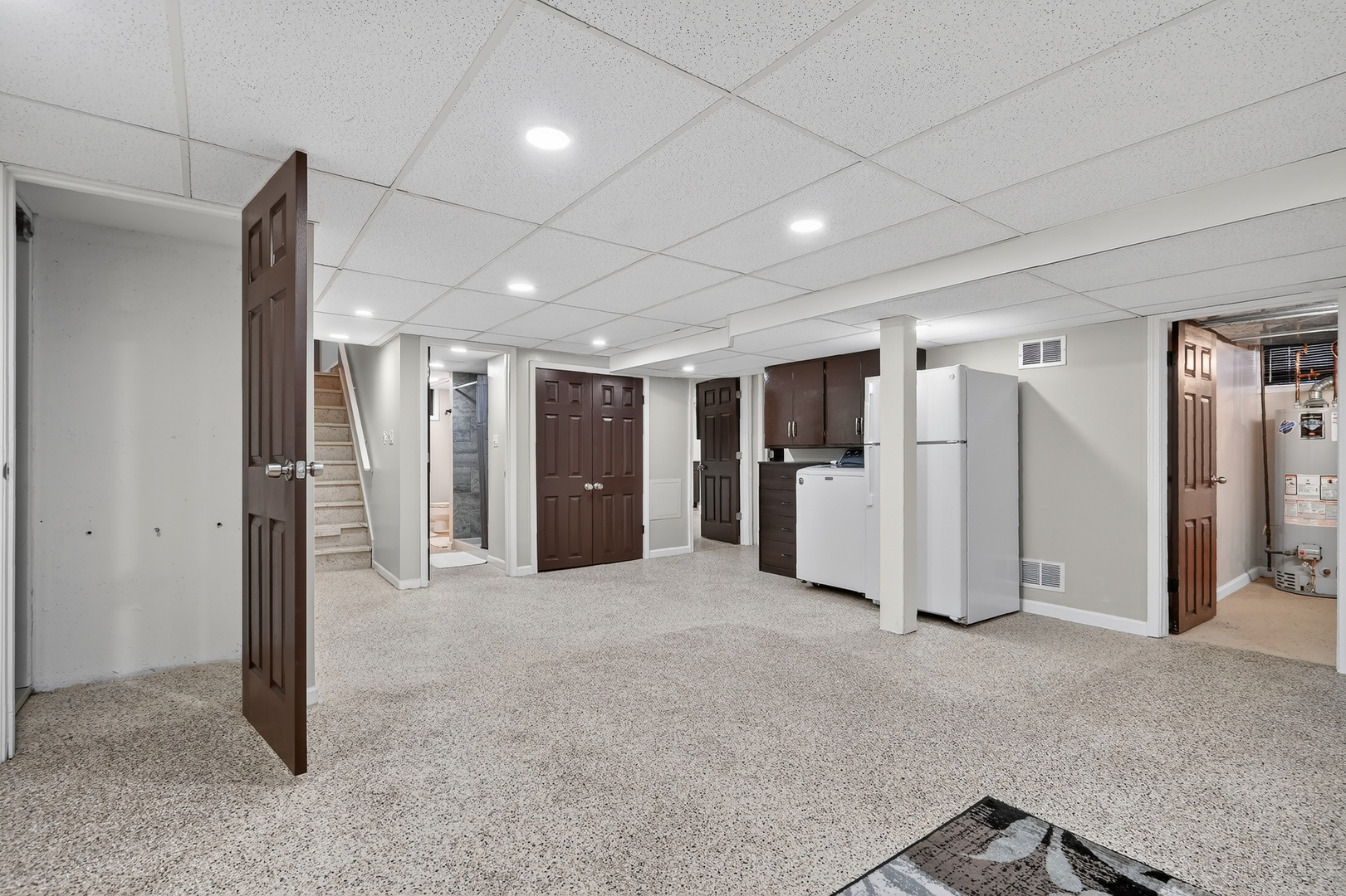 203 S See Gwun Avenue, Mount Prospect, IL 60056