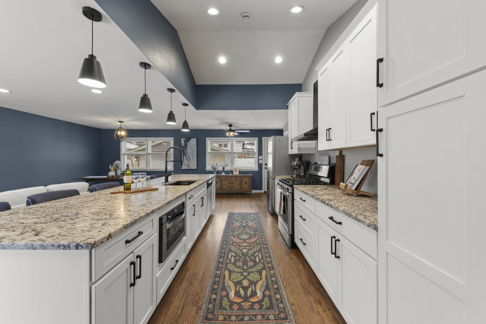 17606 S 70th Court, Tinley Park, IL 60477