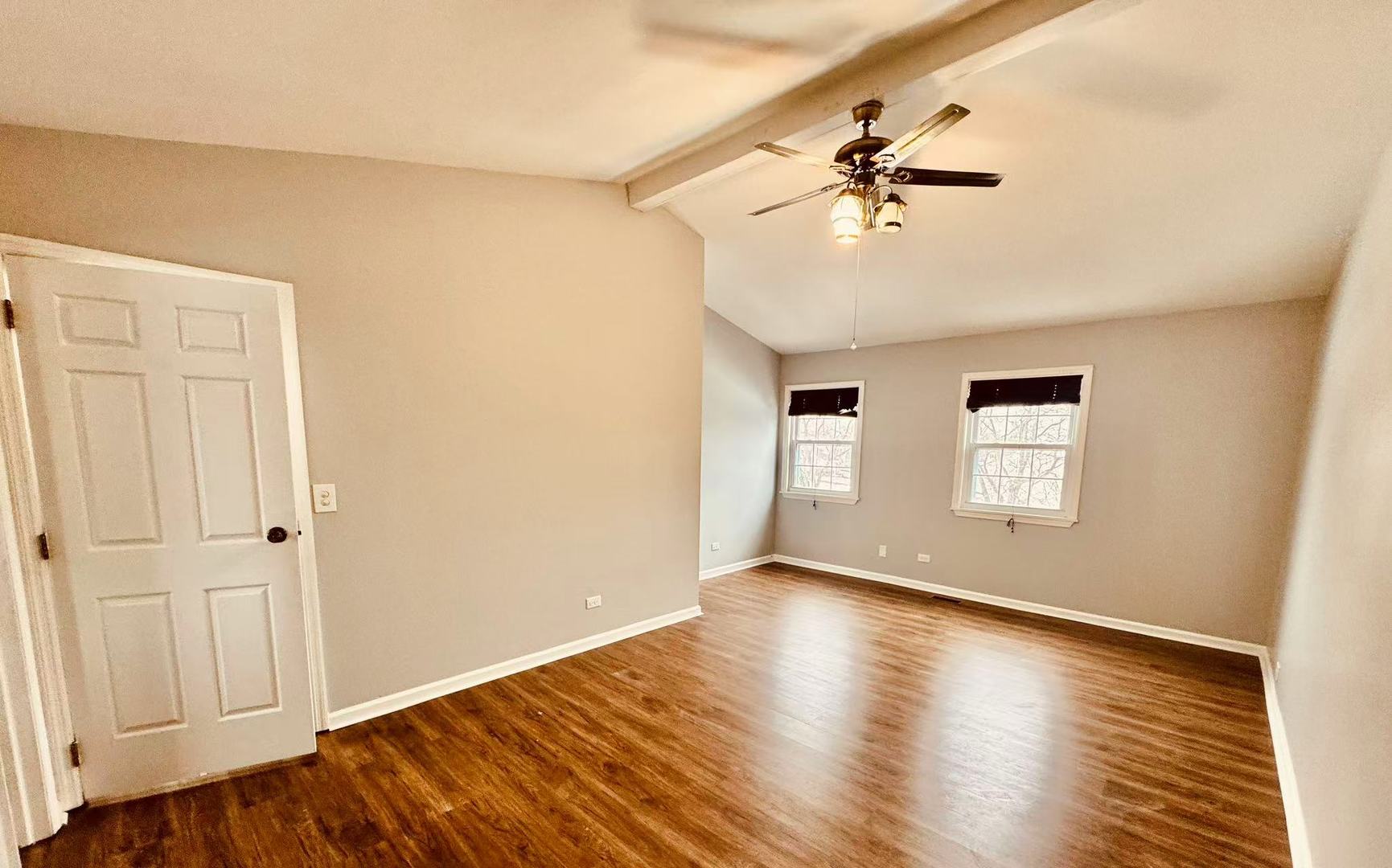 30W011 Kensington Drive, Warrenville, IL 60555