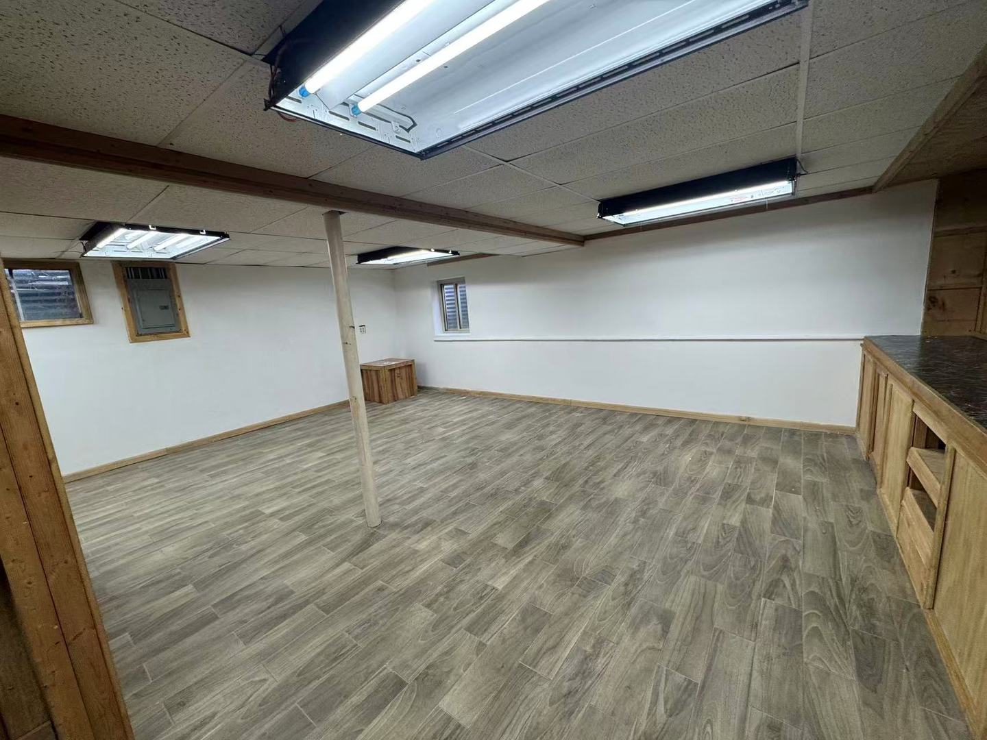 30W011 Kensington Drive, Warrenville, IL 60555