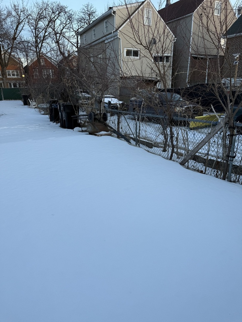 2640 S Troy Street, Chicago, IL 60623