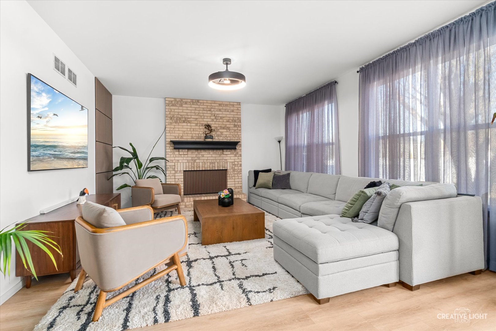 951 Canyon Trail Court, Yorkville, IL 60560