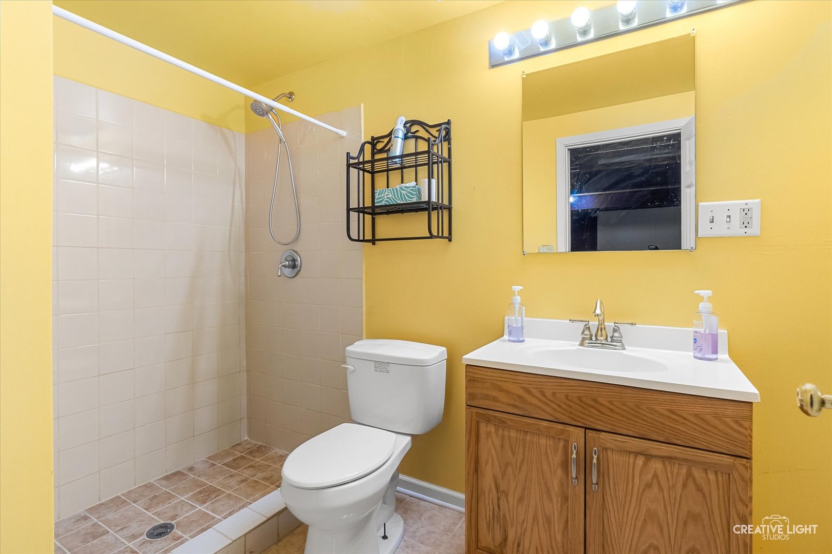 951 Canyon Trail Court, Yorkville, IL 60560