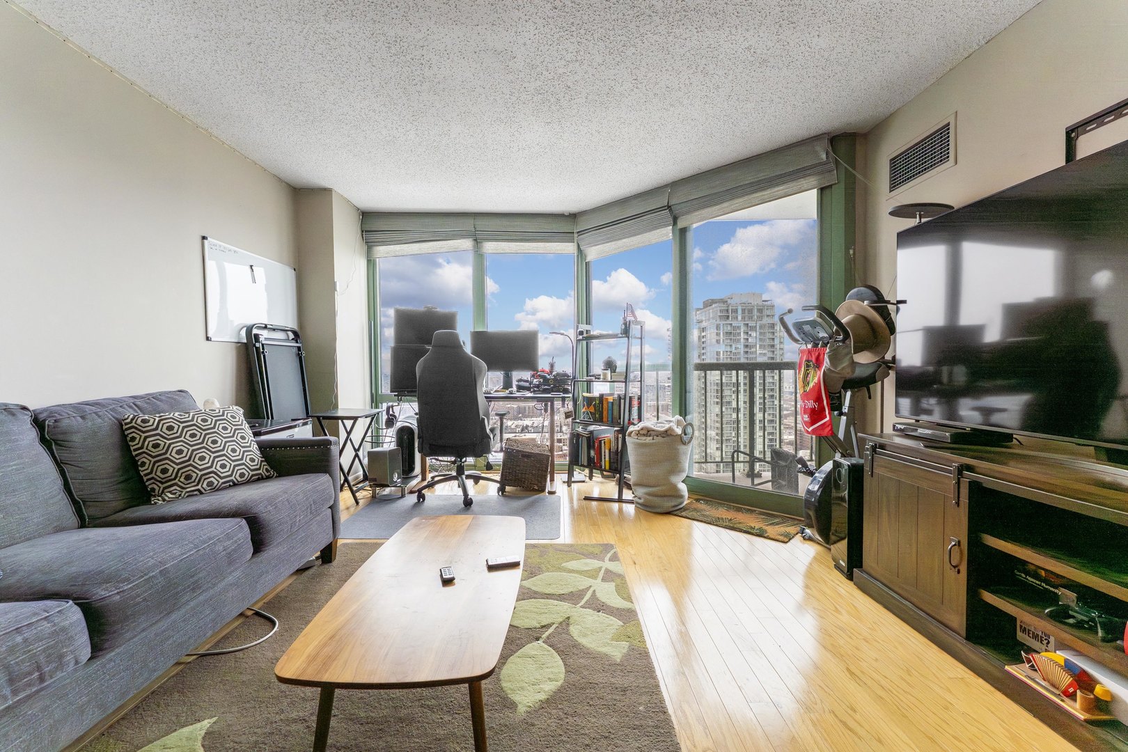 111 W Maple Street #3110, Chicago, IL 60610