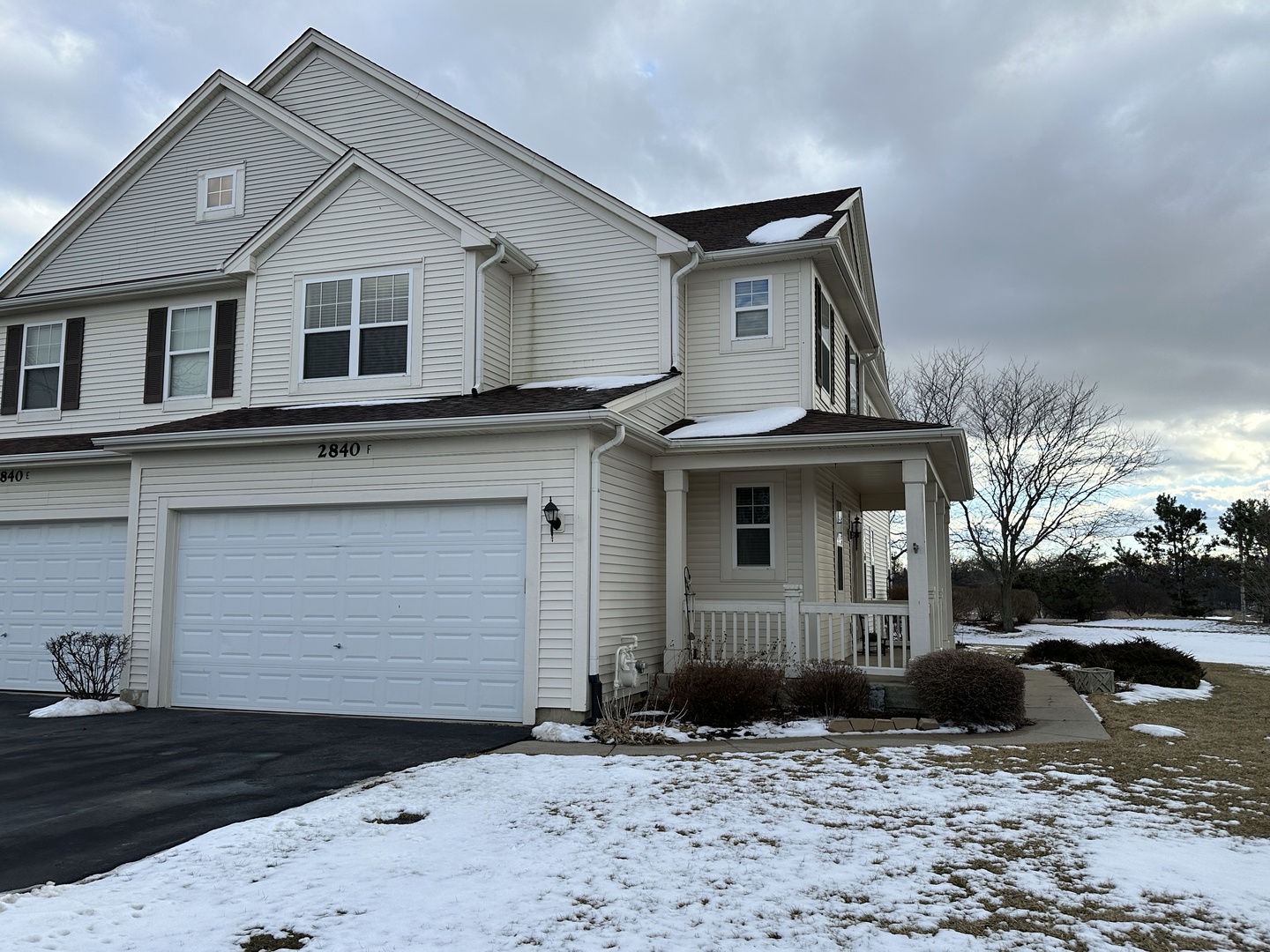 2840 Cattail Court #F, Wauconda, IL 60084