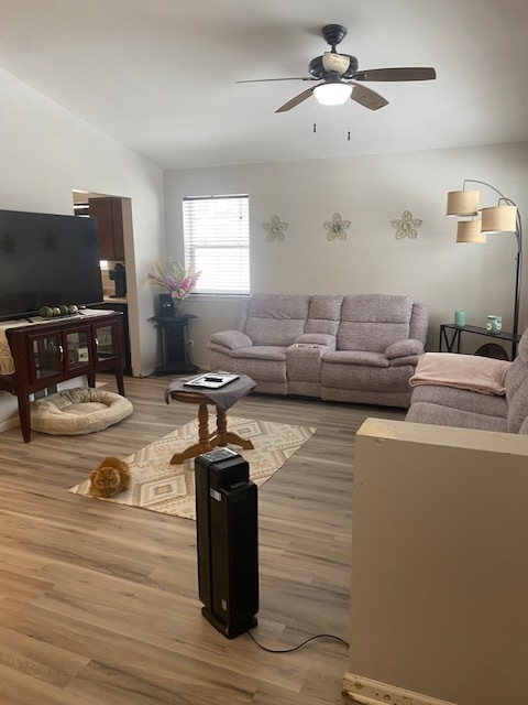 3002 Gilead Avenue, Zion, IL 60099