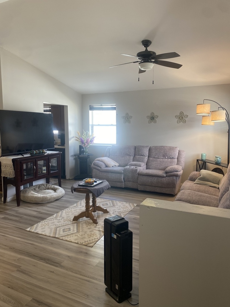 3002 Gilead Avenue, Zion, IL 60099