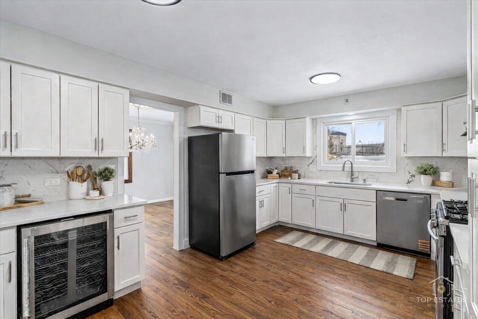 931 CANTERBURY Drive, Schaumburg, IL 60195