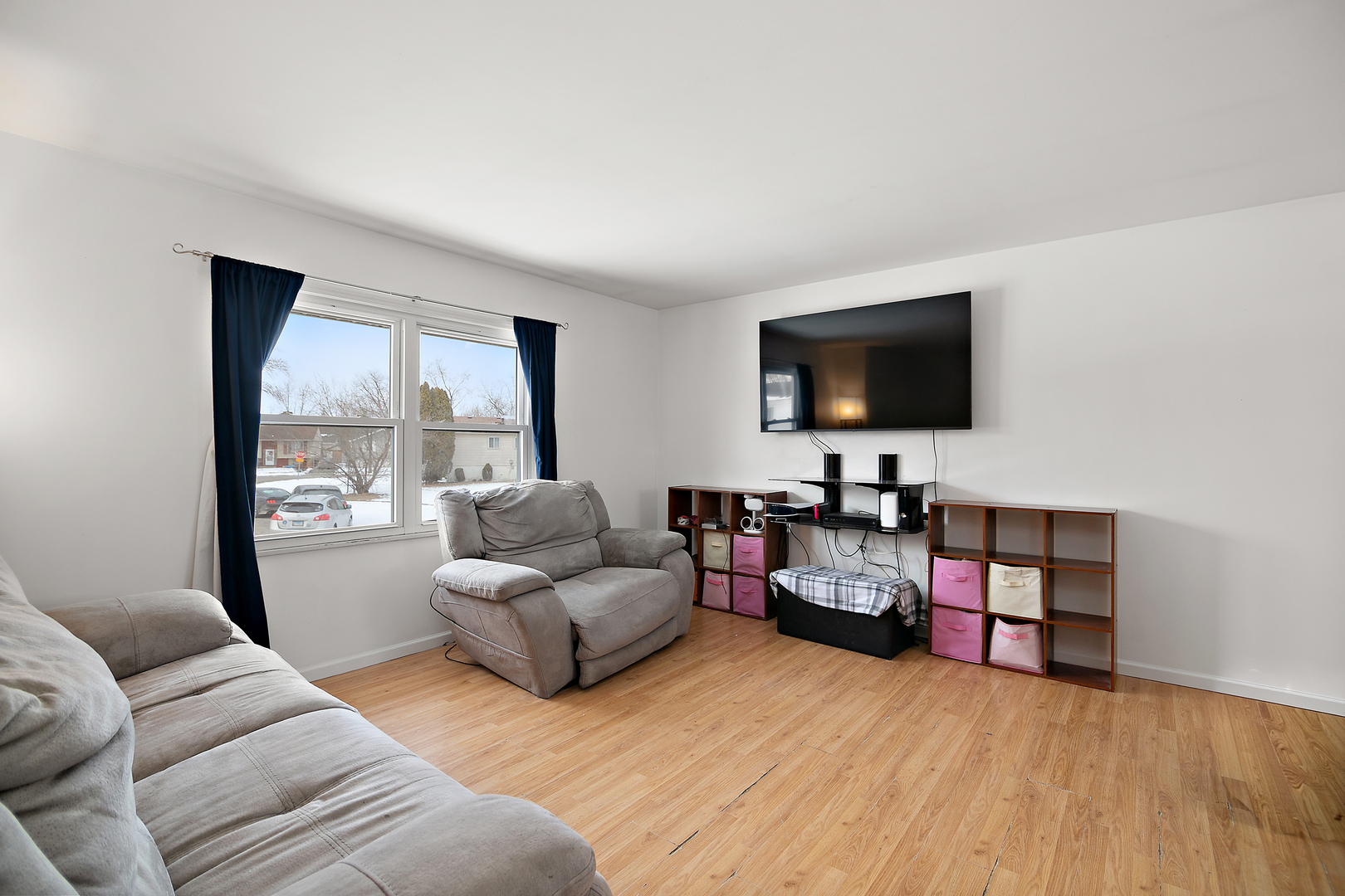 34 S Chestnut Court, Glenwood, IL 60425