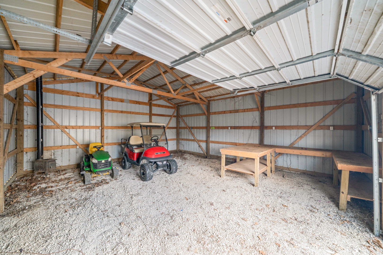 954 HOLIDAY Drive, Lake Holiday, IL 60548