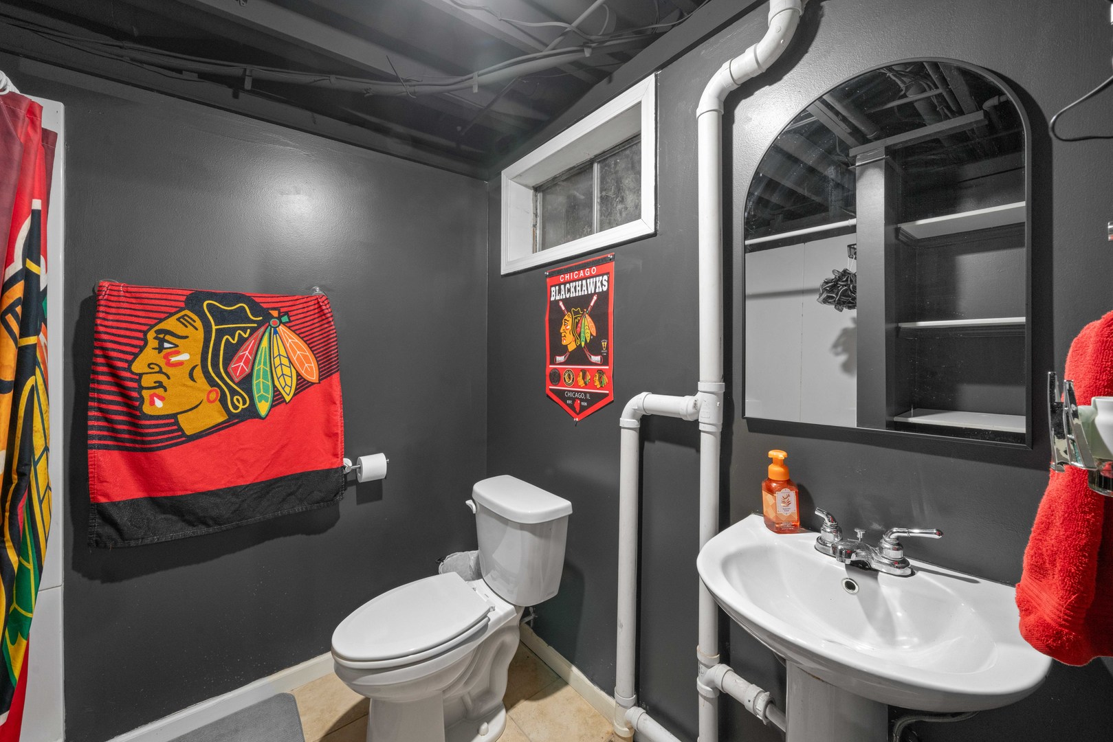 954 HOLIDAY Drive, Lake Holiday, IL 60548