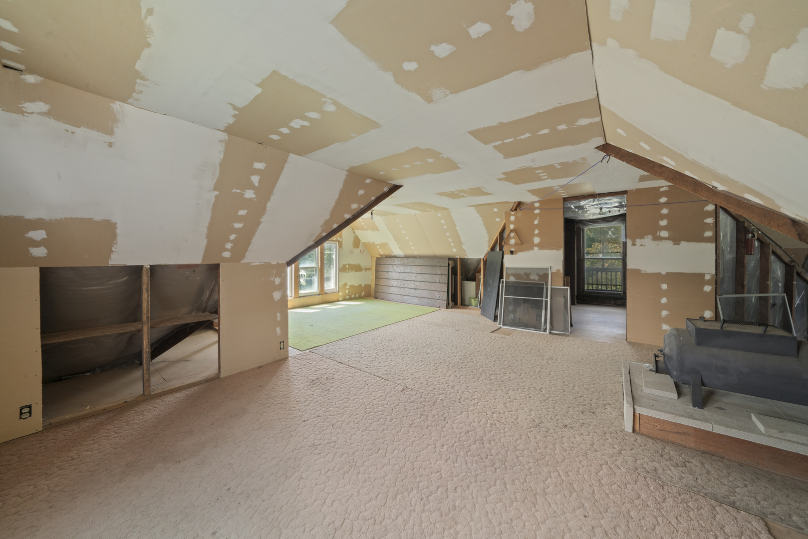 205 S Gage Street, Somonauk, IL 60552