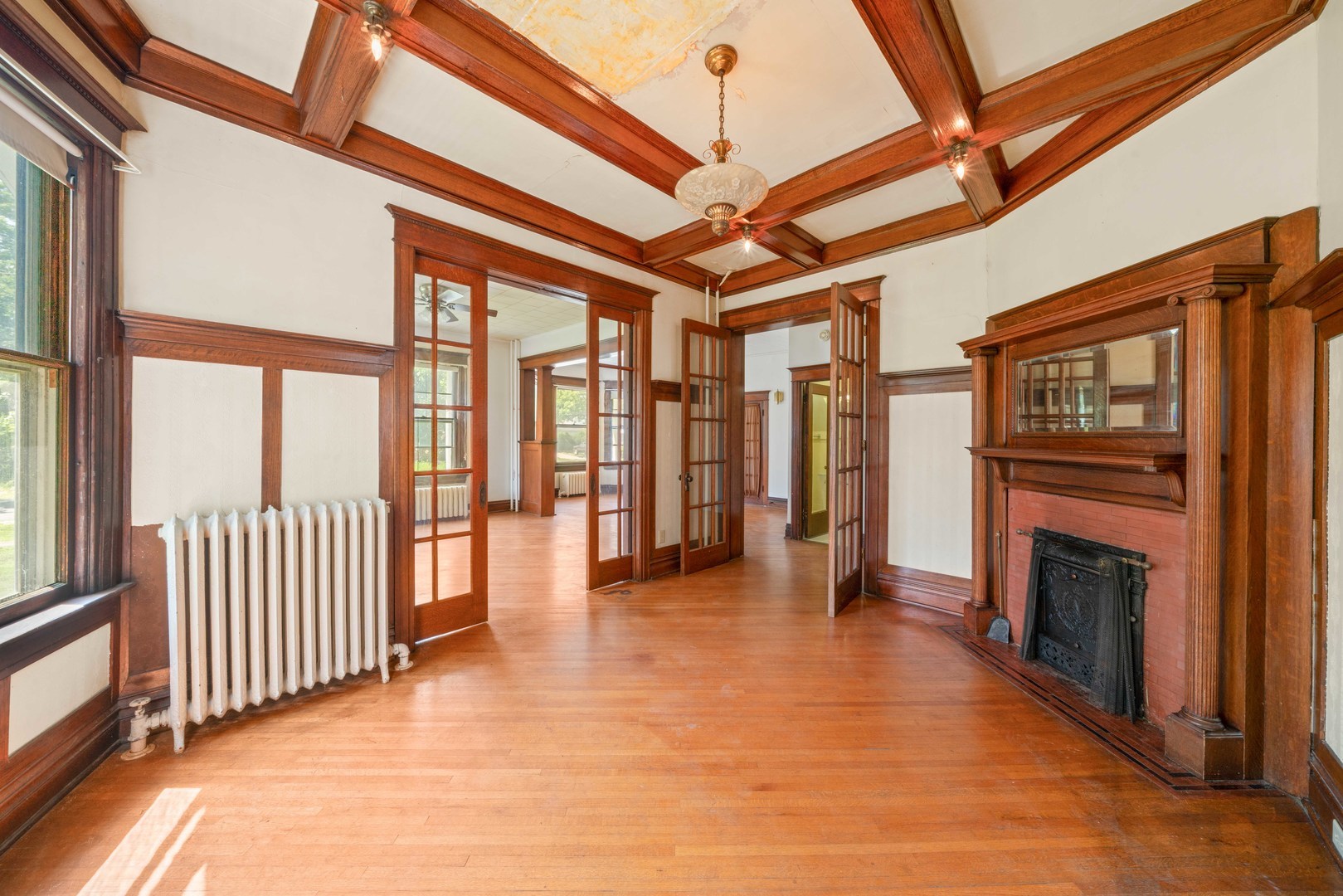 205 S Gage Street, Somonauk, IL 60552