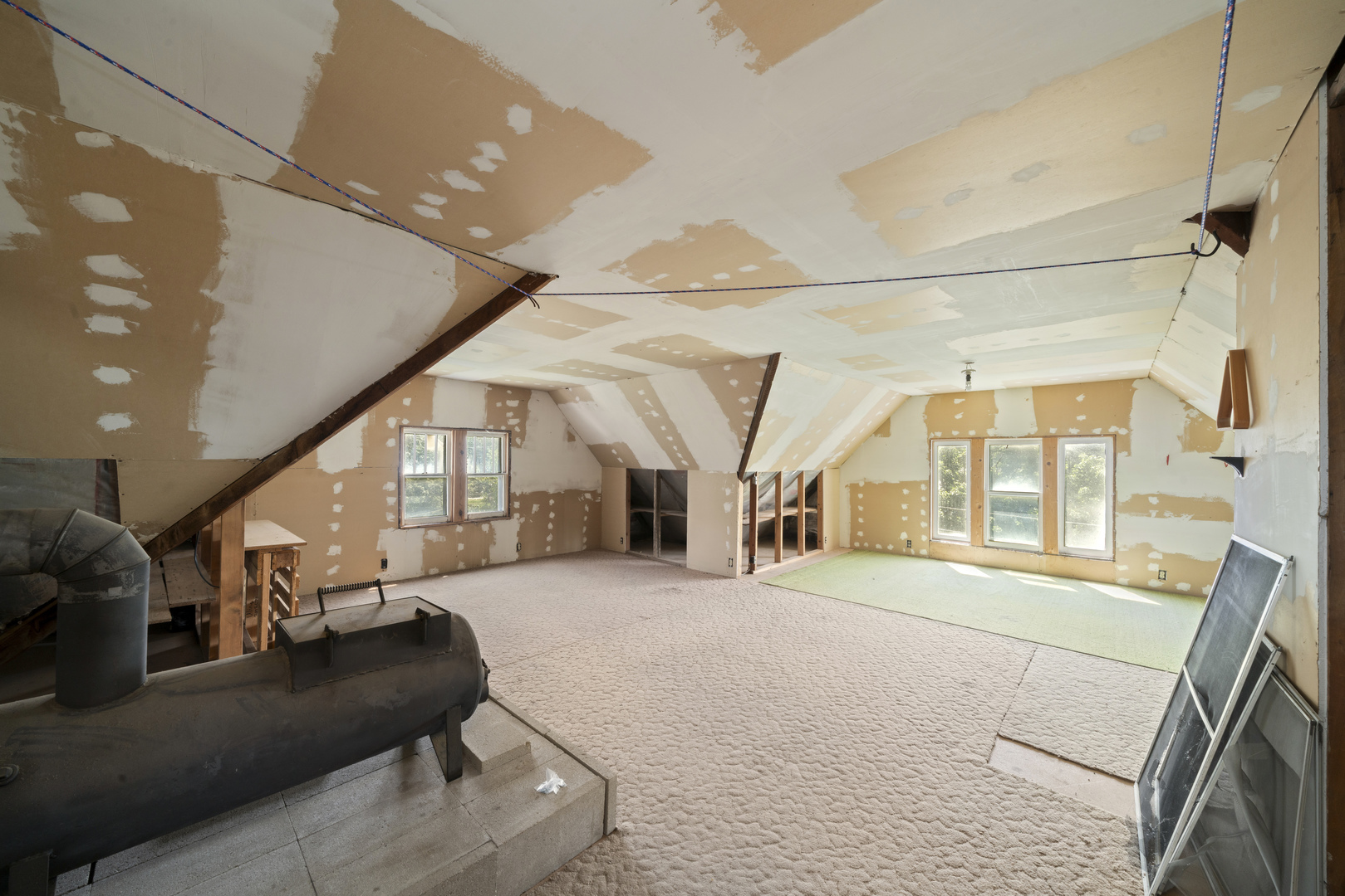 205 S Gage Street, Somonauk, IL 60552