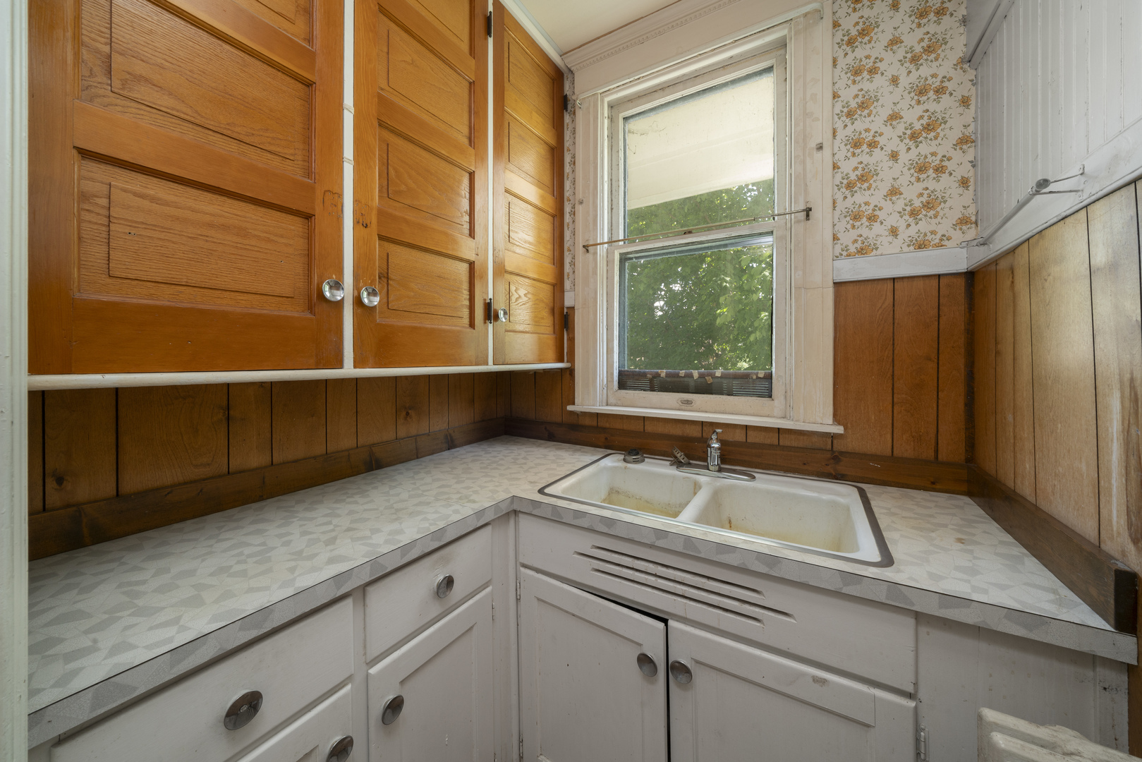 205 S Gage Street, Somonauk, IL 60552