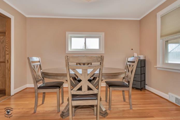 9857 S Hamlin Avenue, Evergreen Park, IL 60805