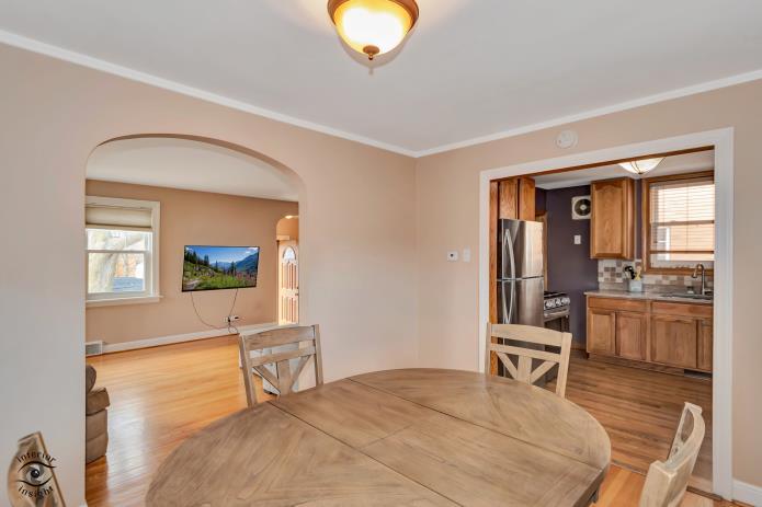 9857 S Hamlin Avenue, Evergreen Park, IL 60805