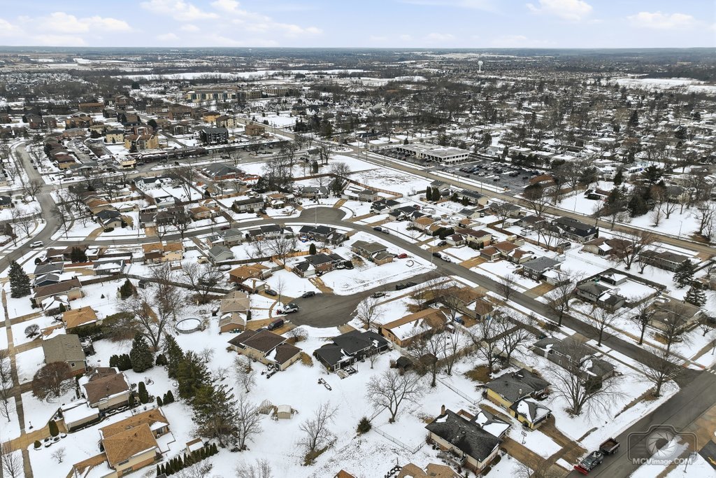 9930 La Reina Court, Orland Park, IL 60462