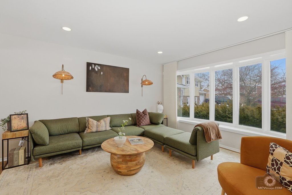 9930 La Reina Court, Orland Park, IL 60462