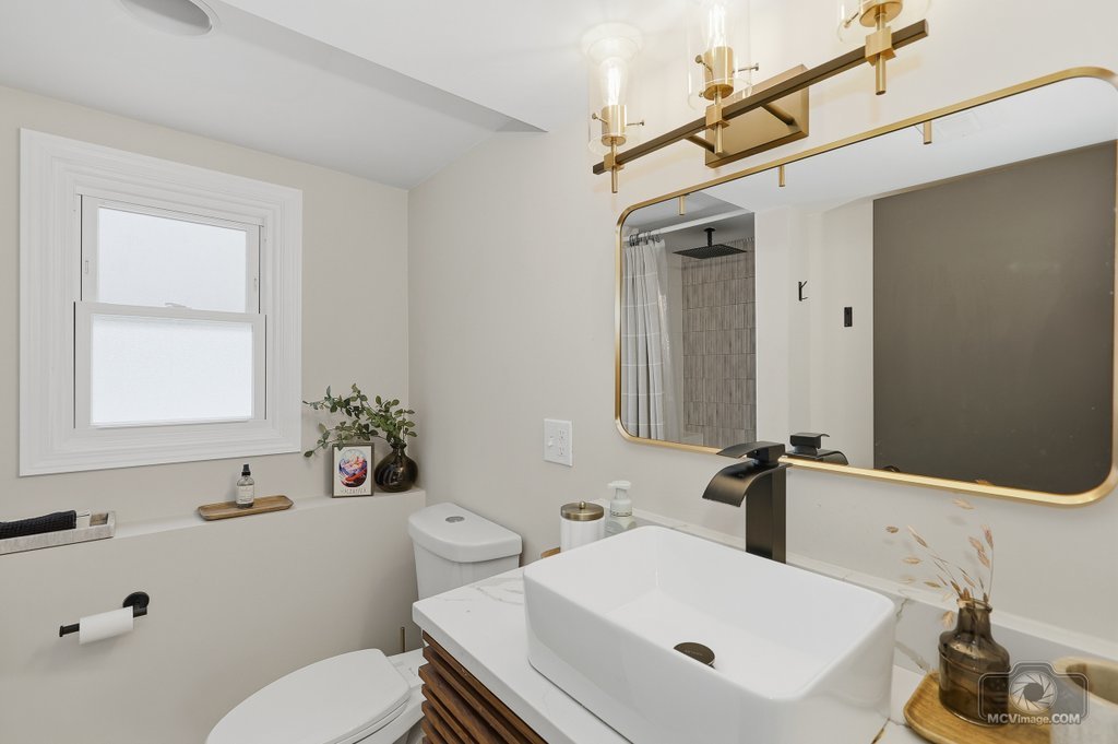 9930 La Reina Court, Orland Park, IL 60462