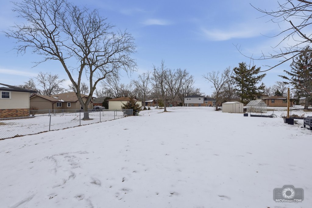 9930 La Reina Court, Orland Park, IL 60462