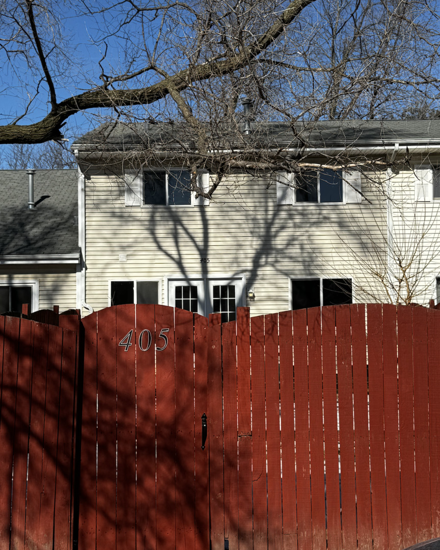 405 Colony Court, Bolingbrook, IL 60440