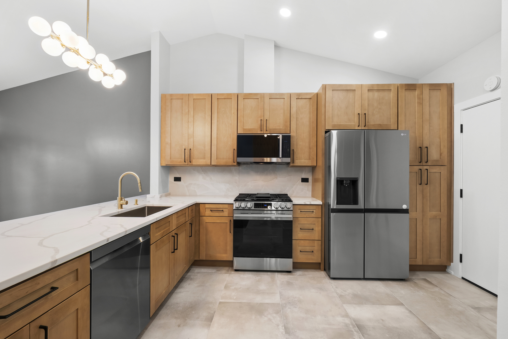 531 Lasalle Lane, Buffalo Grove, IL 60089