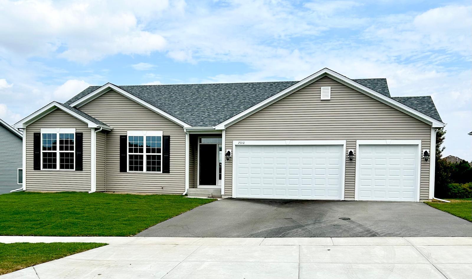 2310 Truman Trail, McHenry, IL 60051