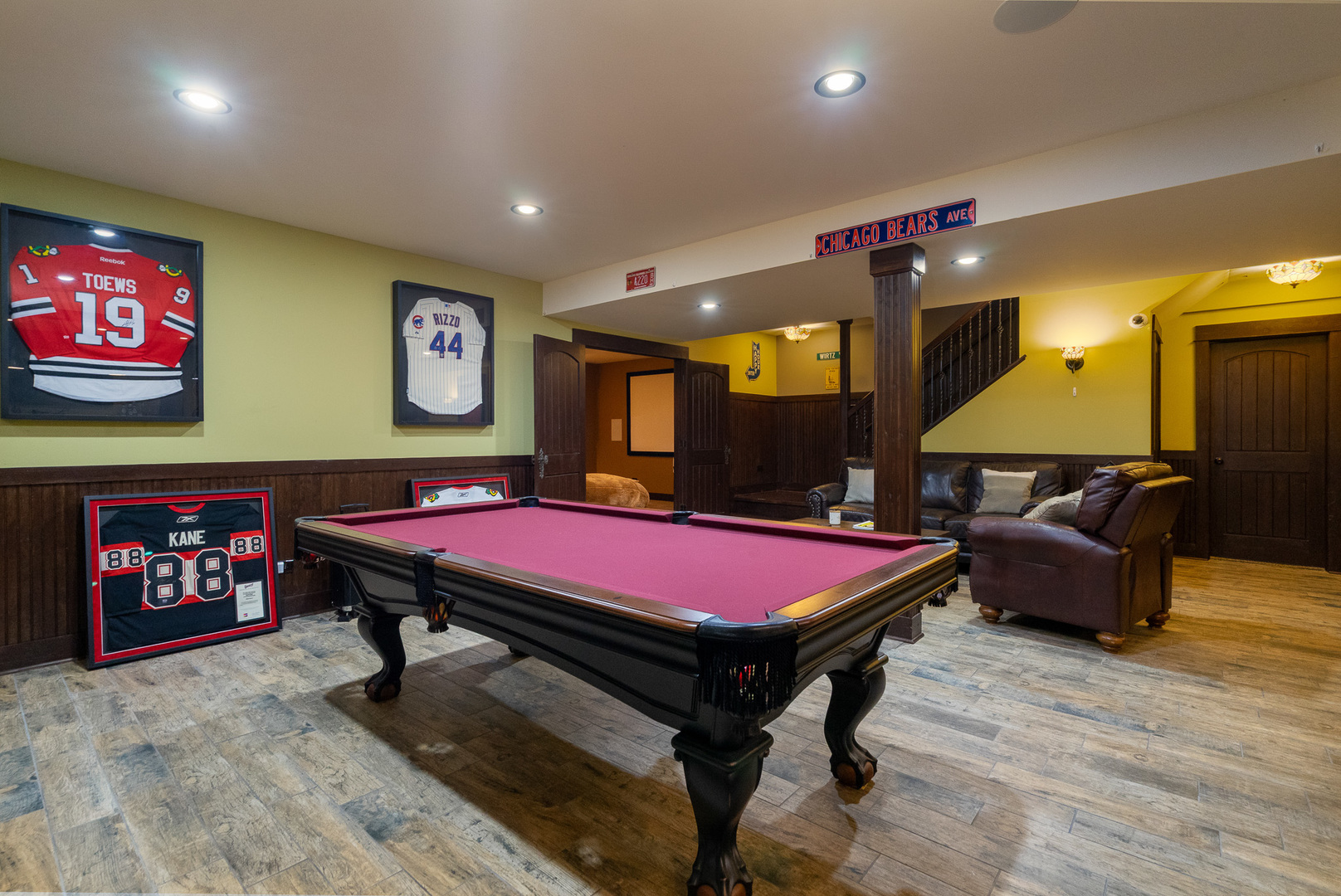 12165 W Castle Drive, Mokena, IL 60448