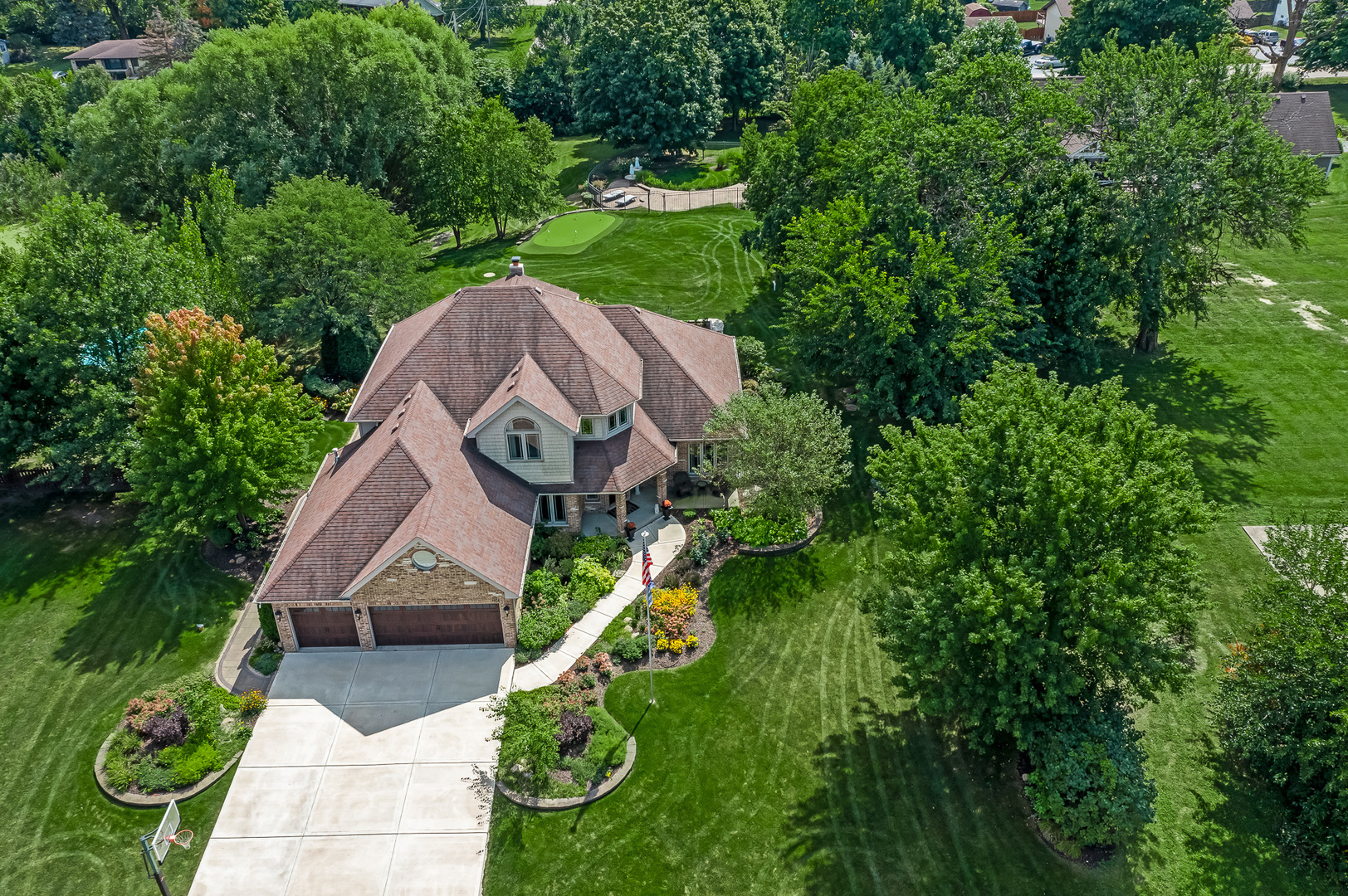 12165 W Castle Drive, Mokena, IL 60448
