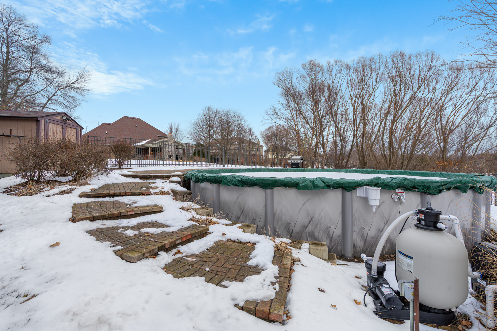 12165 W Castle Drive, Mokena, IL 60448