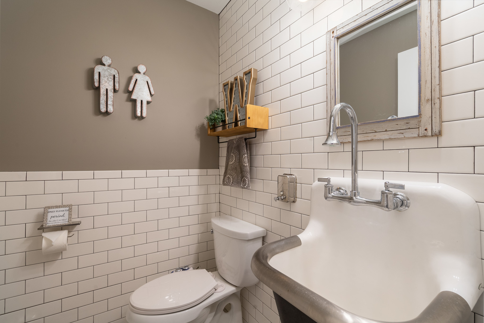 12165 W Castle Drive, Mokena, IL 60448