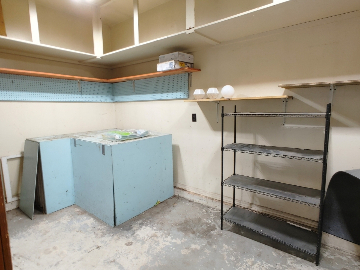 2585 S Jugtown Road, Coal City, IL 60416