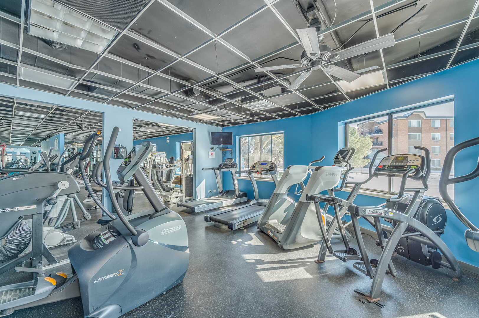 1107 S Old Wilke Road #103, Arlington Heights, IL 60005