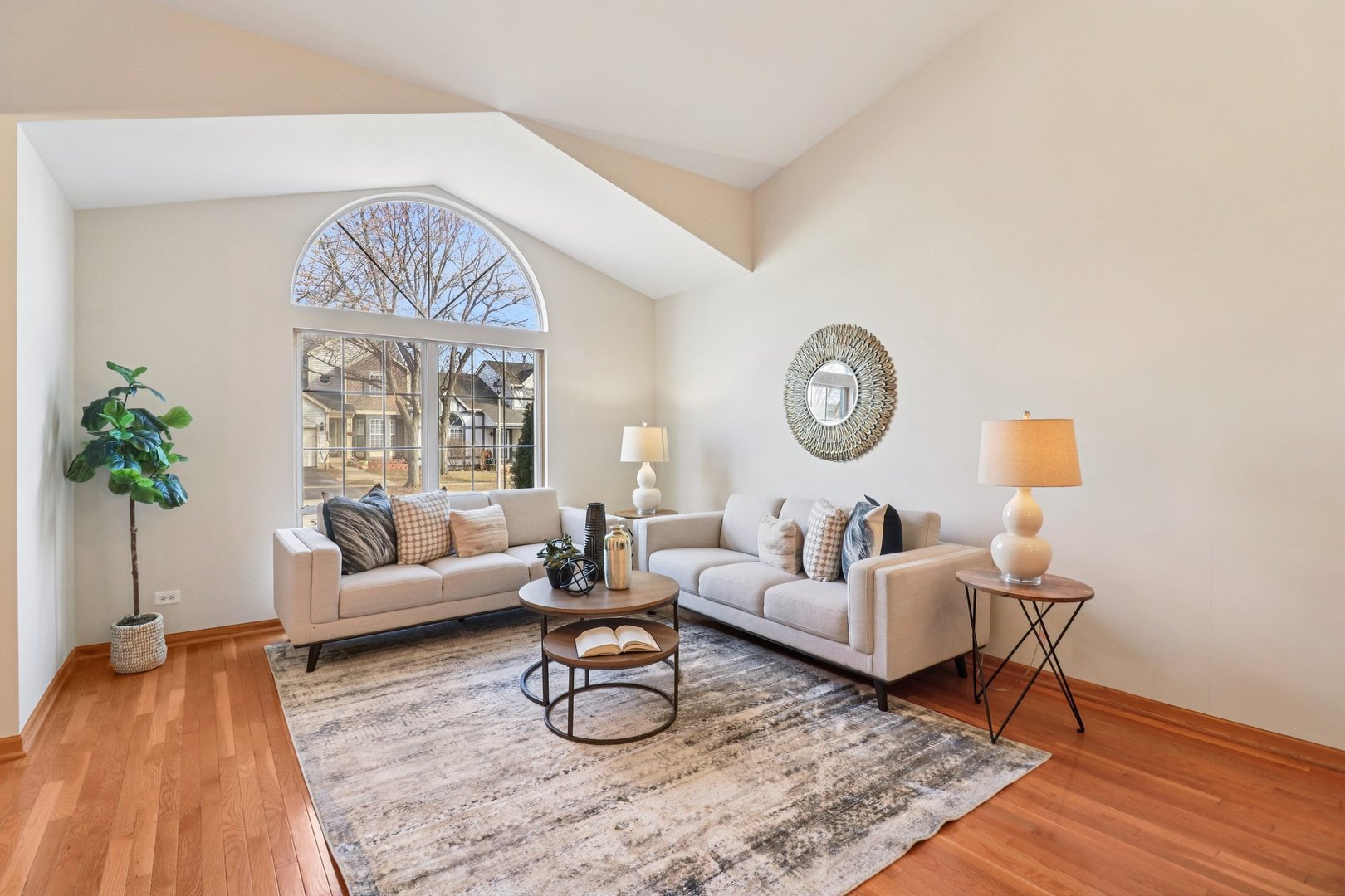 6167 Golfview Drive, Gurnee, IL 60031