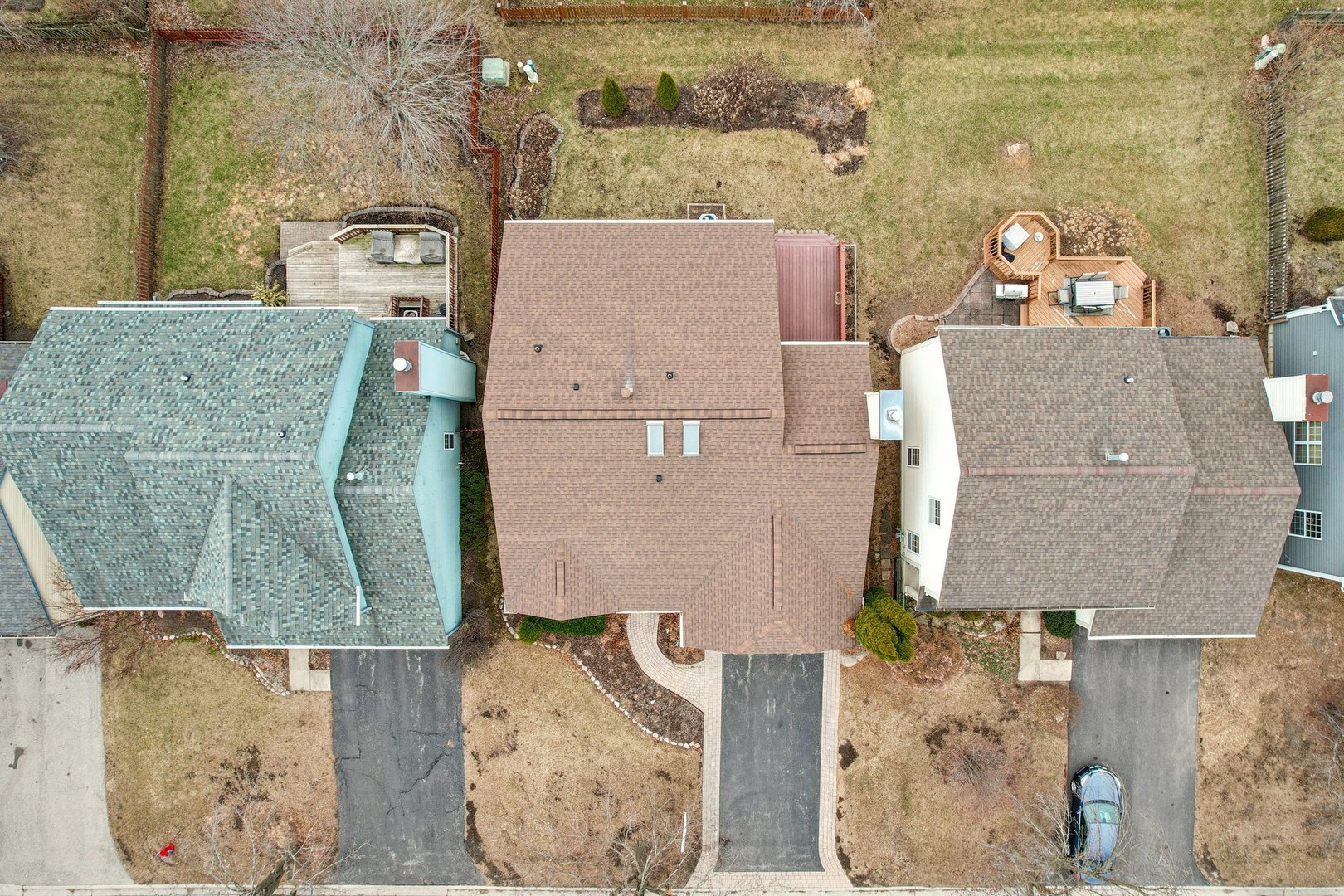 6167 Golfview Drive, Gurnee, IL 60031