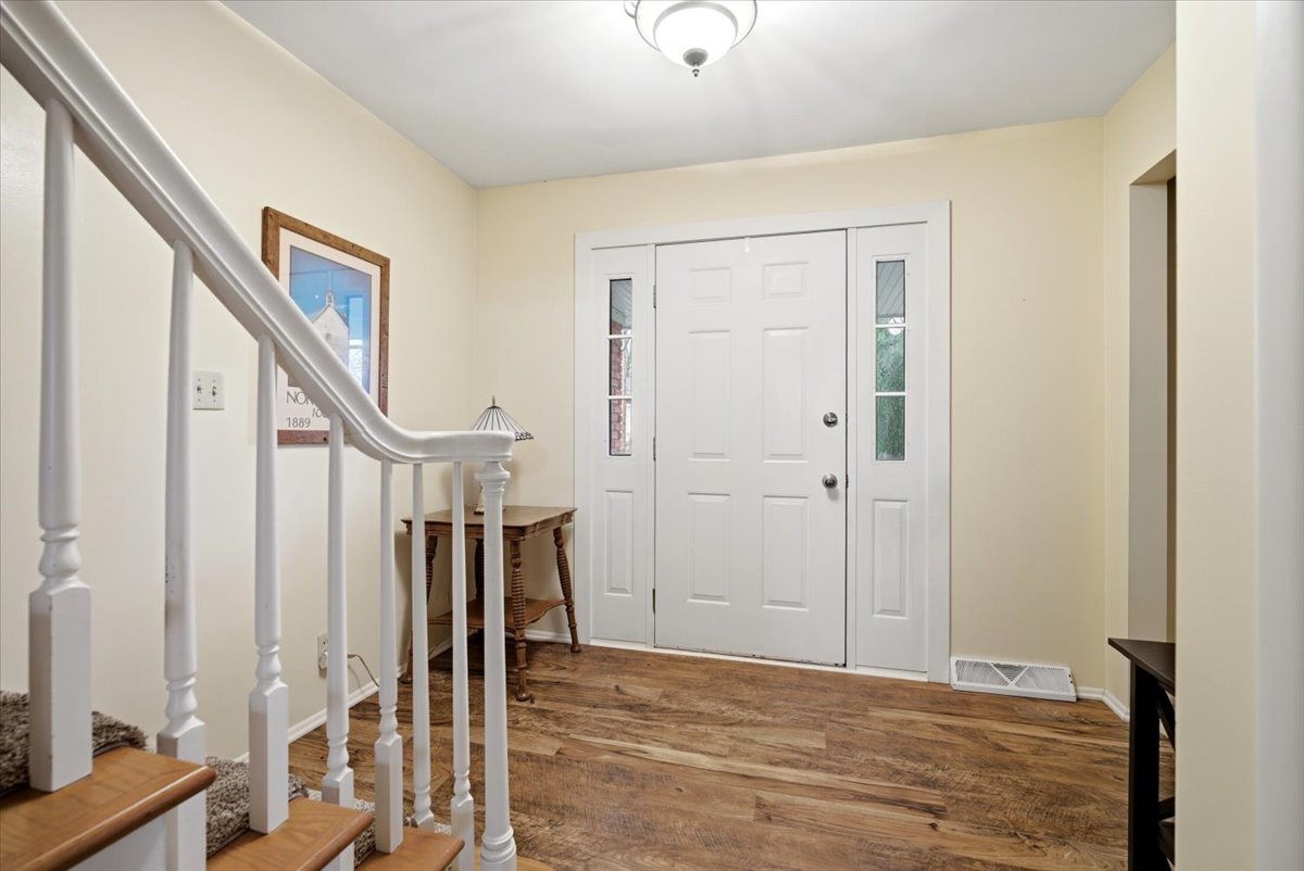 1204 Westview Drive, Normal, IL 61761