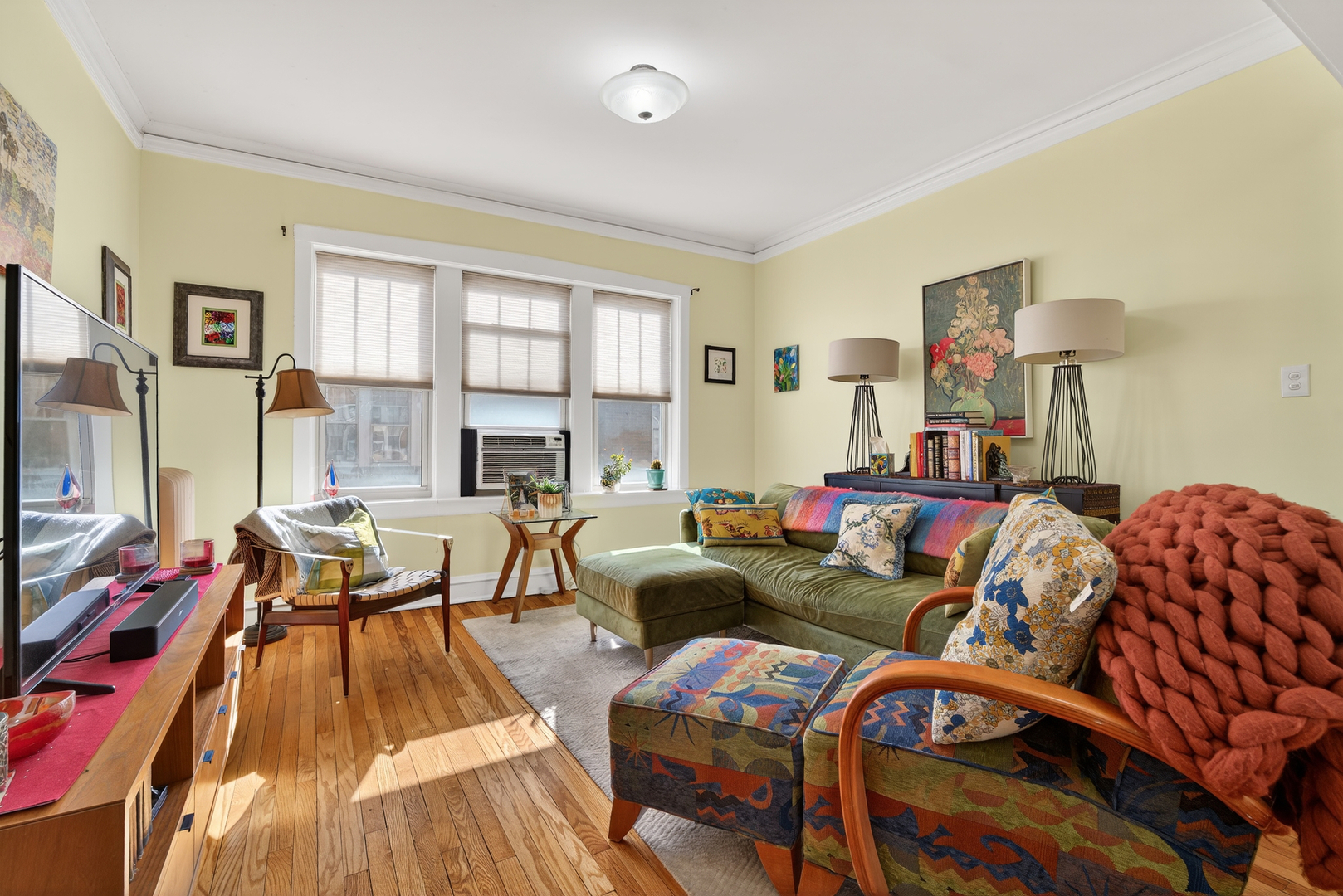 242 S MAPLE Avenue #3E, Oak Park, IL 60302