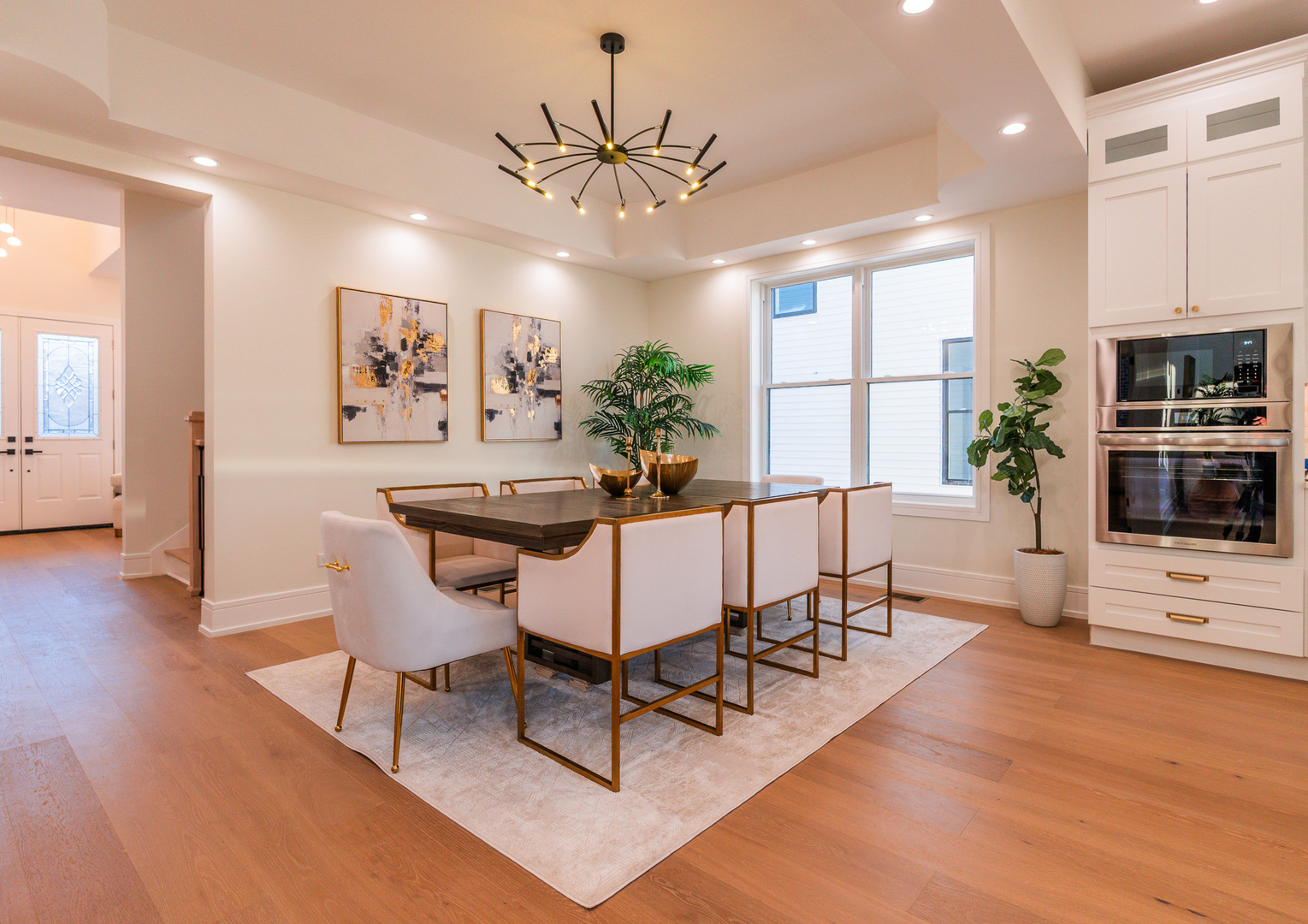 1014 N Princeton Avenue, Villa Park, IL 60181