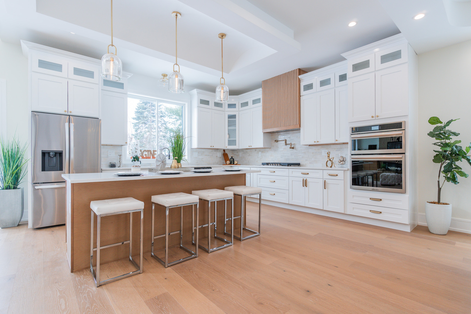 1014 N Princeton Avenue, Villa Park, IL 60181