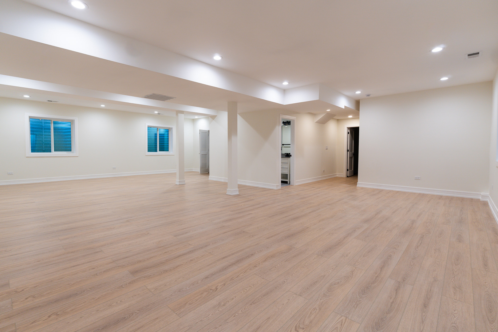 1014 N Princeton Avenue, Villa Park, IL 60181