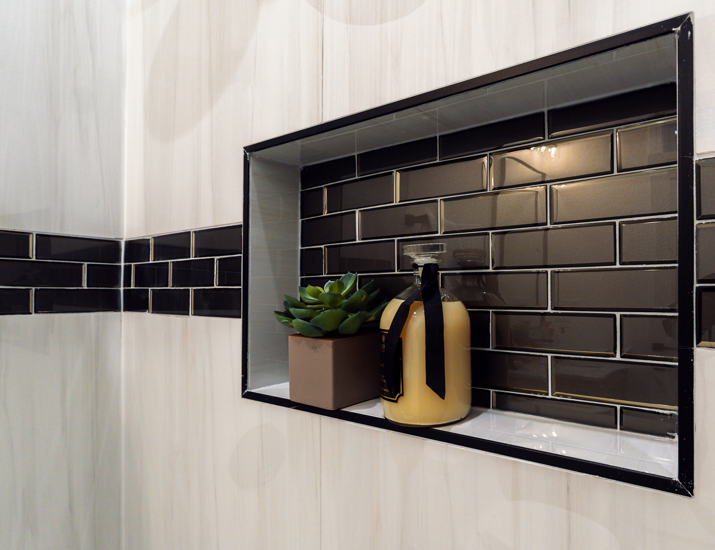 1014 N Princeton Avenue, Villa Park, IL 60181