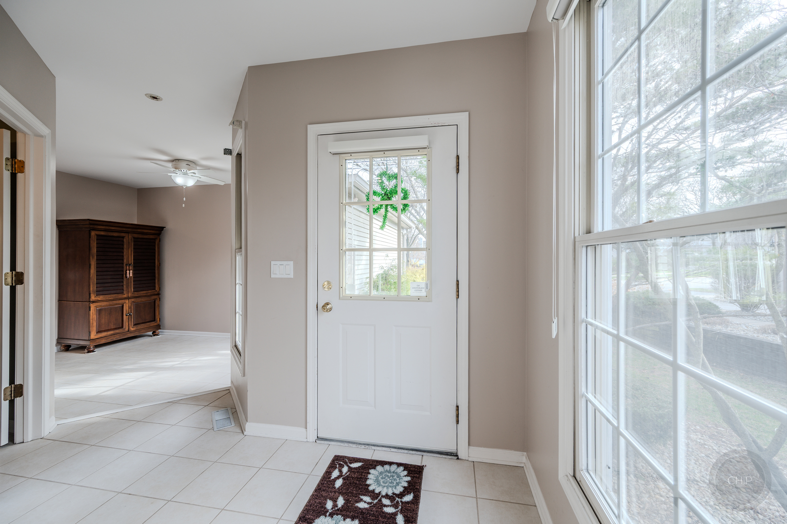 510 Harlowe Lane, Naperville, IL 60565