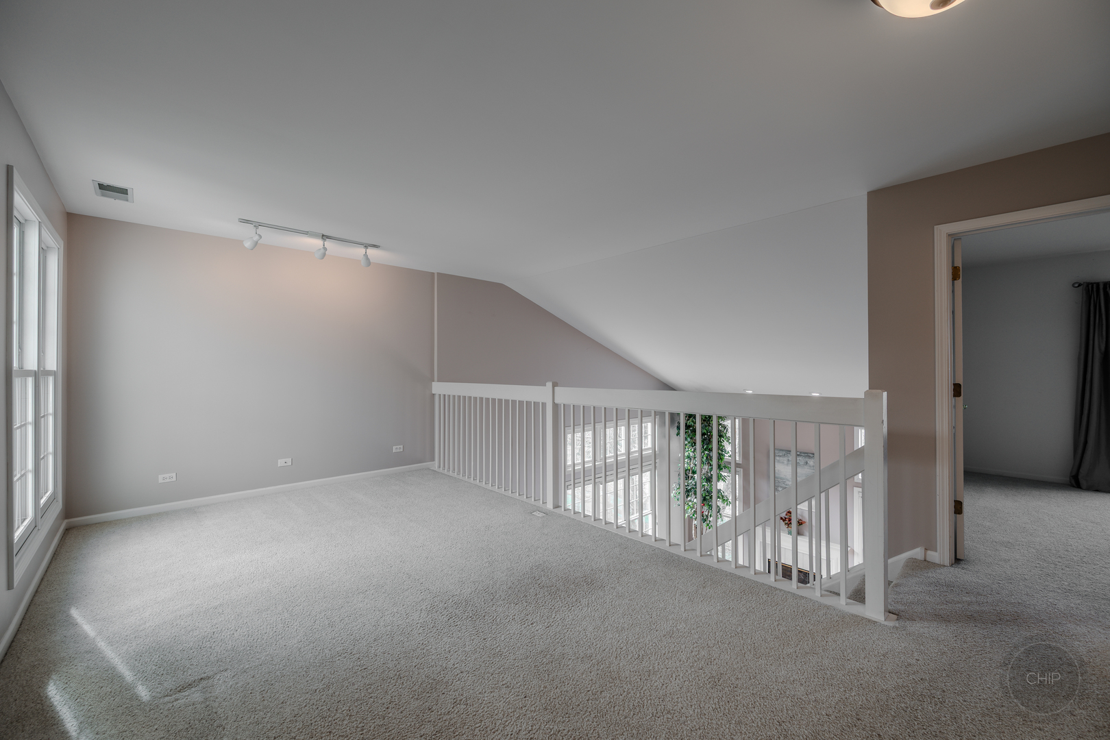 510 Harlowe Lane, Naperville, IL 60565